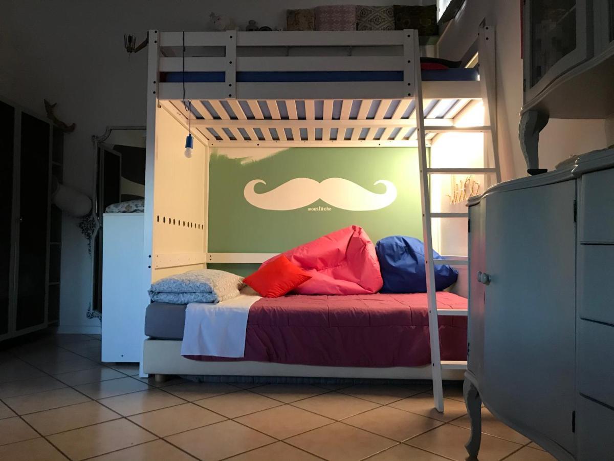 Mansardine Metropolitane Apartment Brescia Bagian luar foto