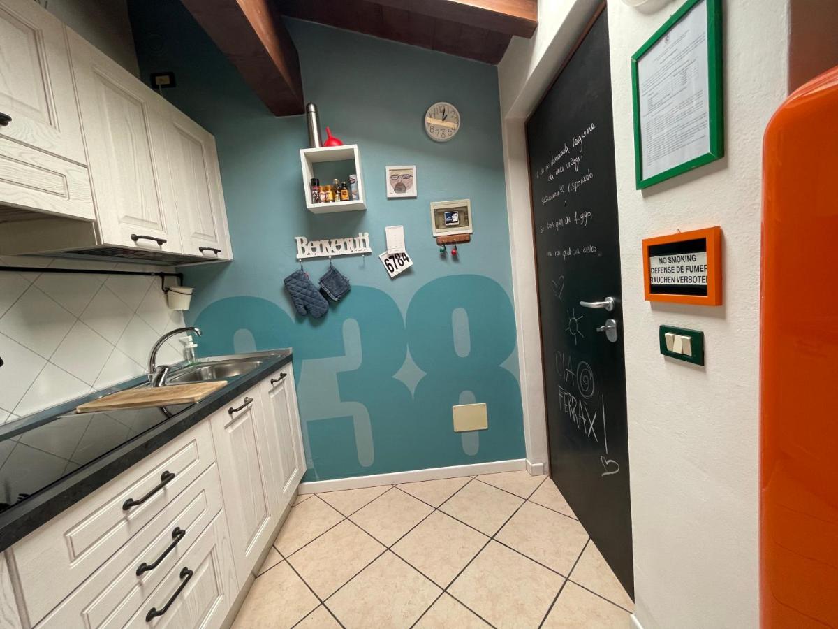 Mansardine Metropolitane Apartment Brescia Bagian luar foto