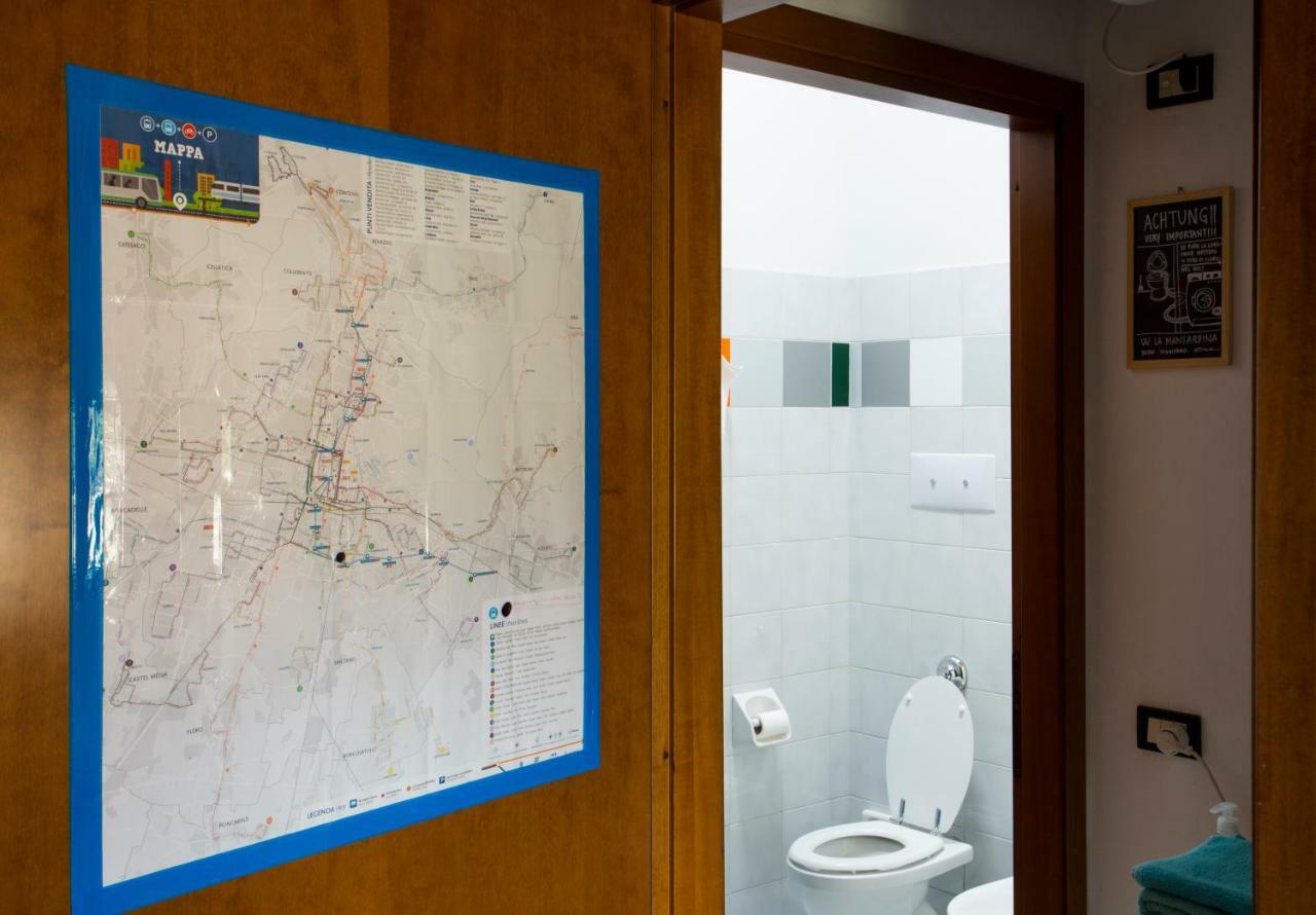 Mansardine Metropolitane Apartment Brescia Bagian luar foto