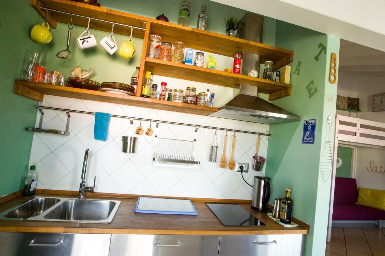 Mansardine Metropolitane Apartment Brescia Bagian luar foto